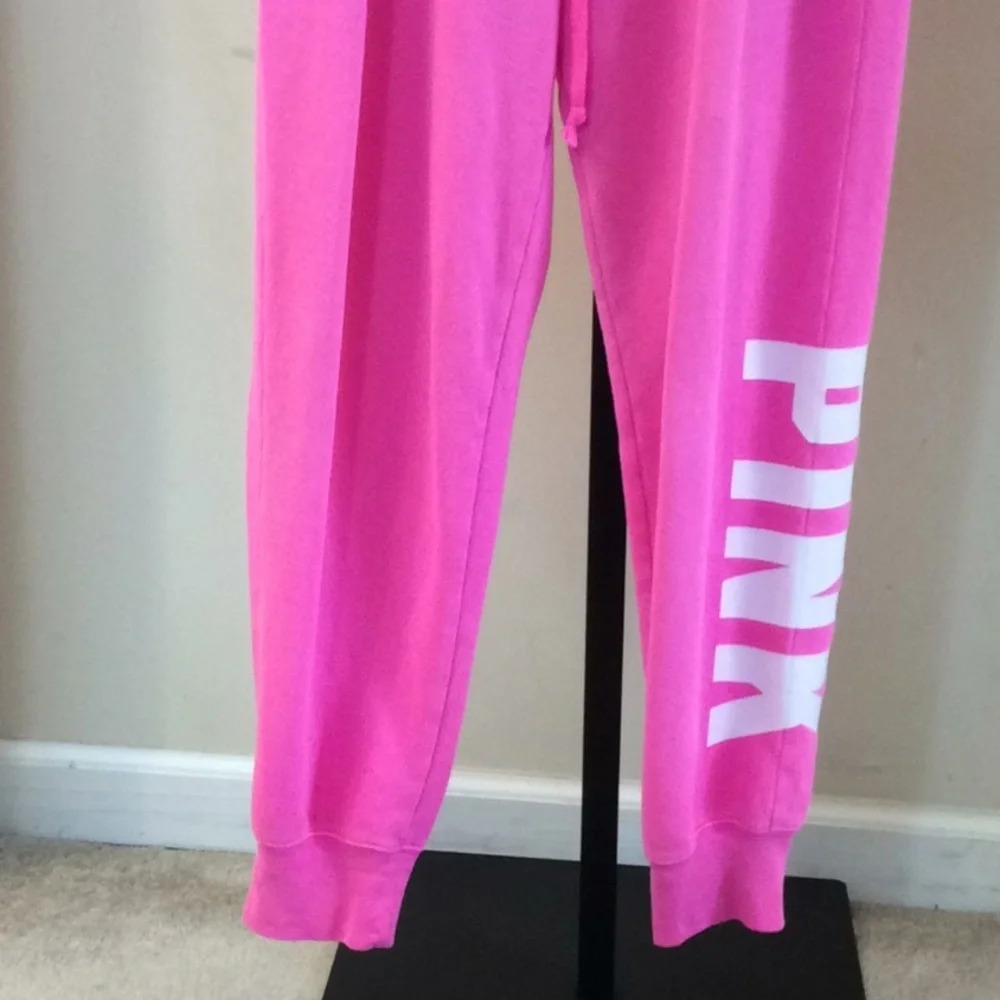 PINK Victoria’s Secret Pink & White Warmup Suit - Picture 3 of 6